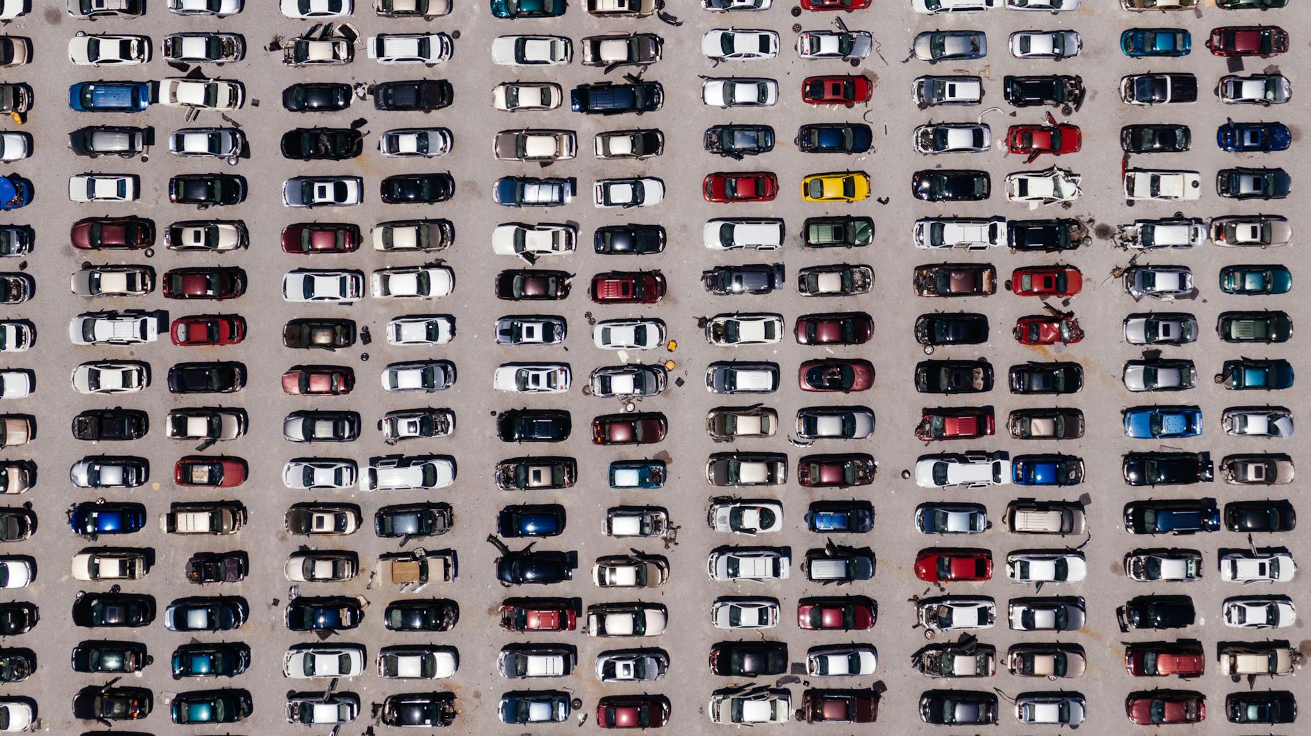 Parking w Pyrzowicach – jaki